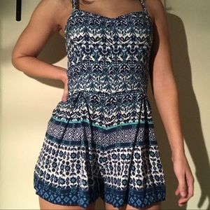 Blue patterned romper